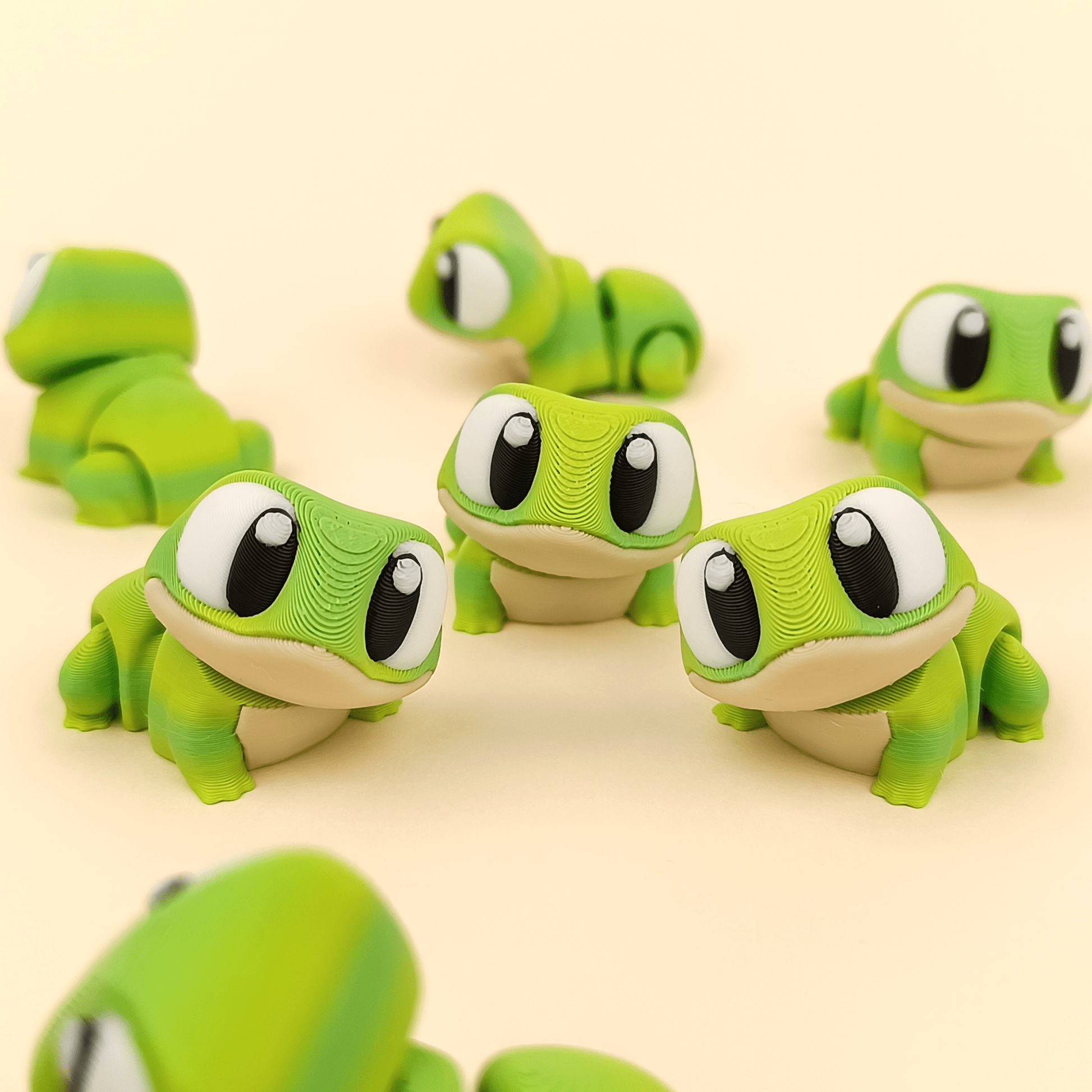 Frogi - La Rana Directora del Coro de la Charca - MochiZoo